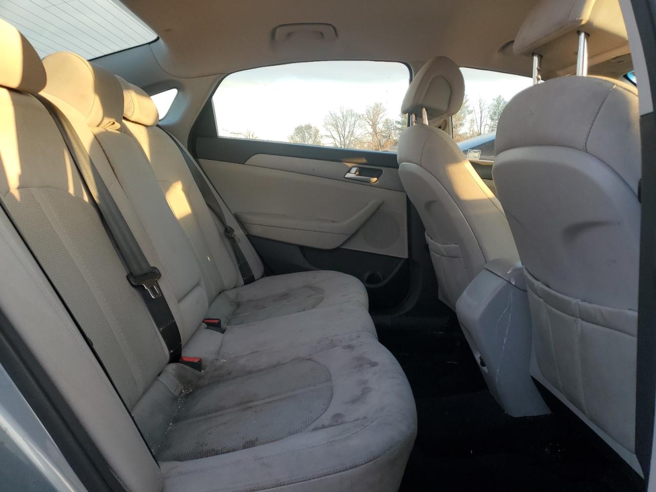 2015 Hyundai Sonata - Image 10