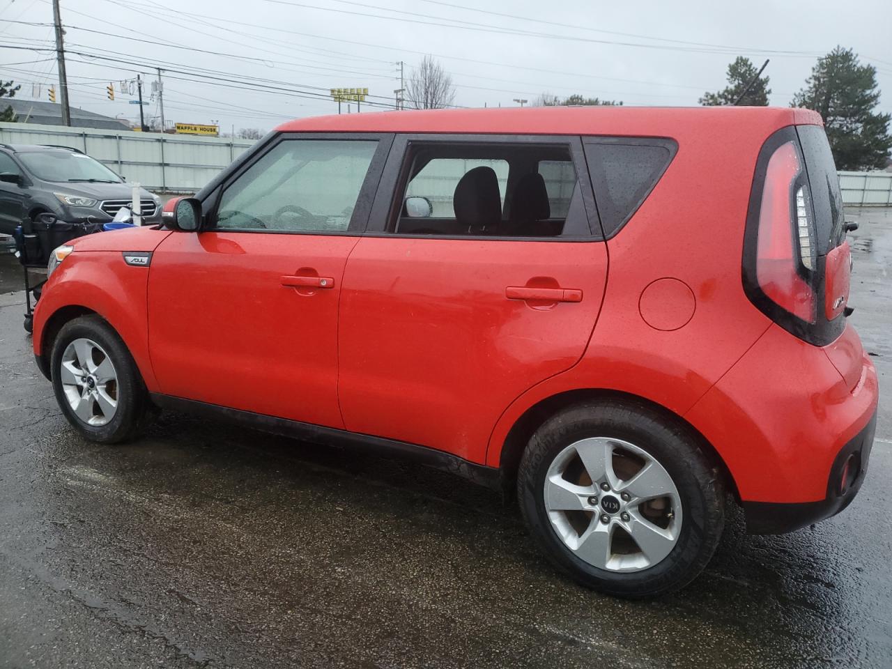 VIN KNDJN2A21K7648720 2019 KIA SOUL no.2