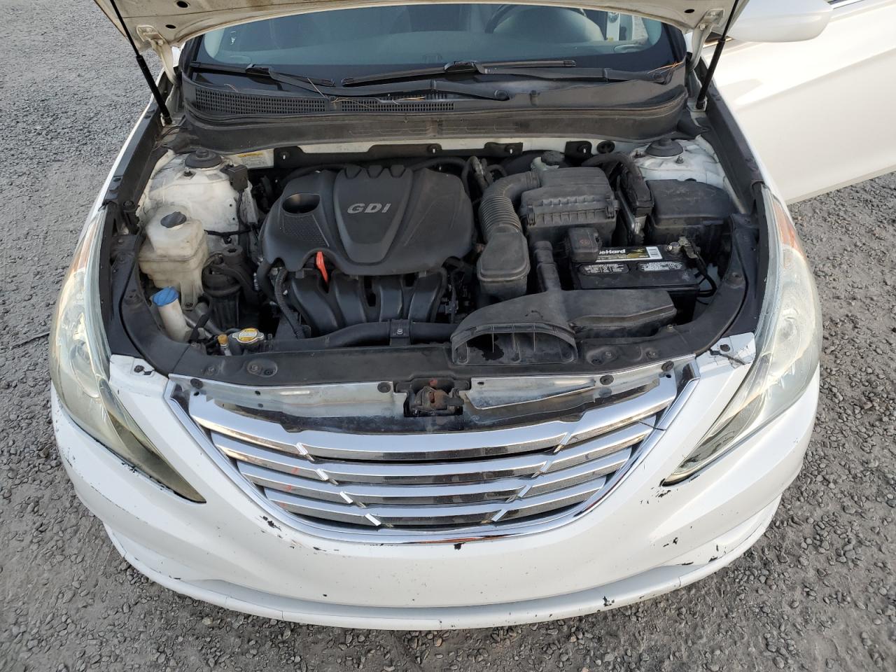 2011 Hyundai Sonata - Image 12