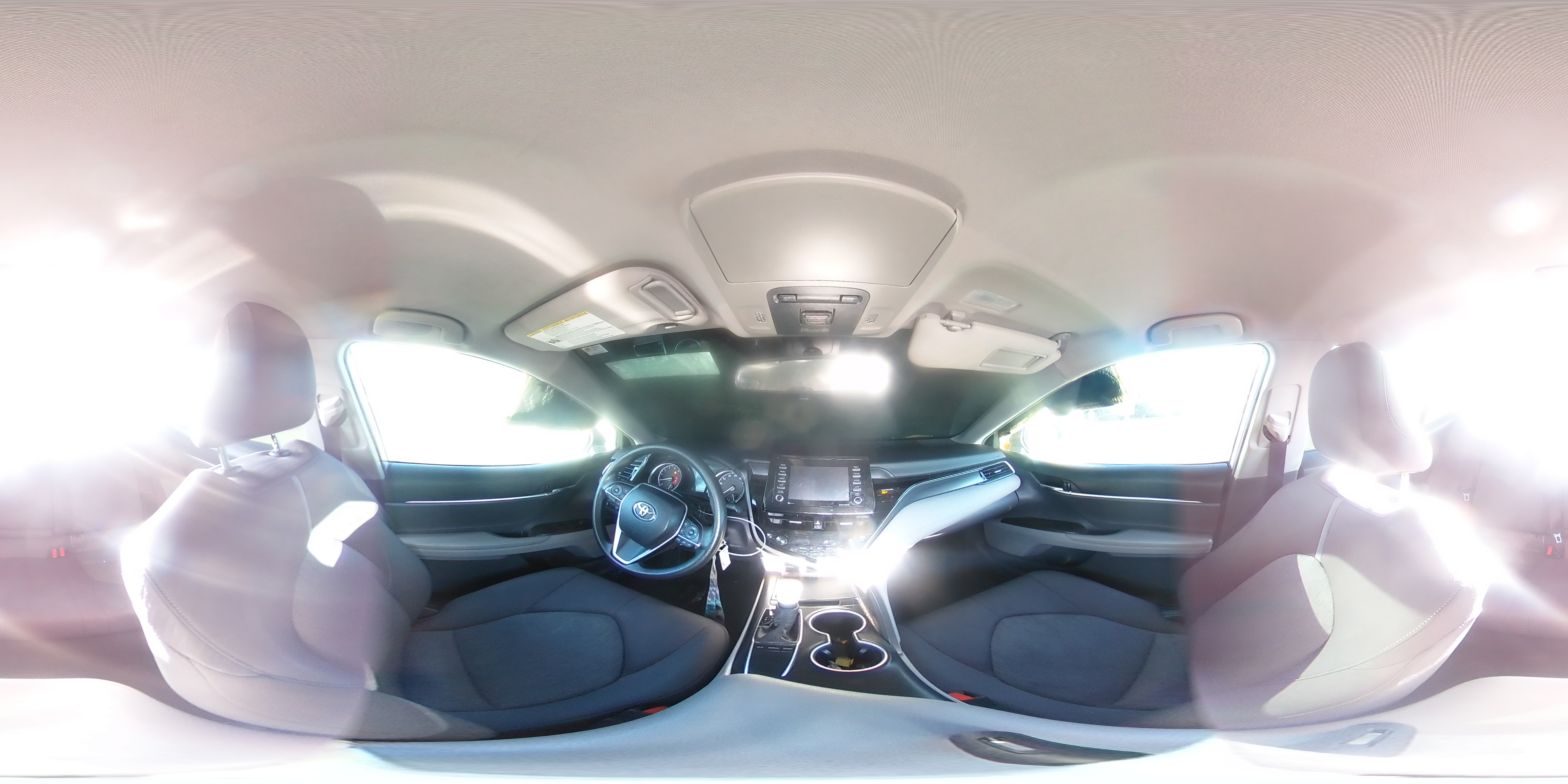 2022 Toyota Camry - Image 12