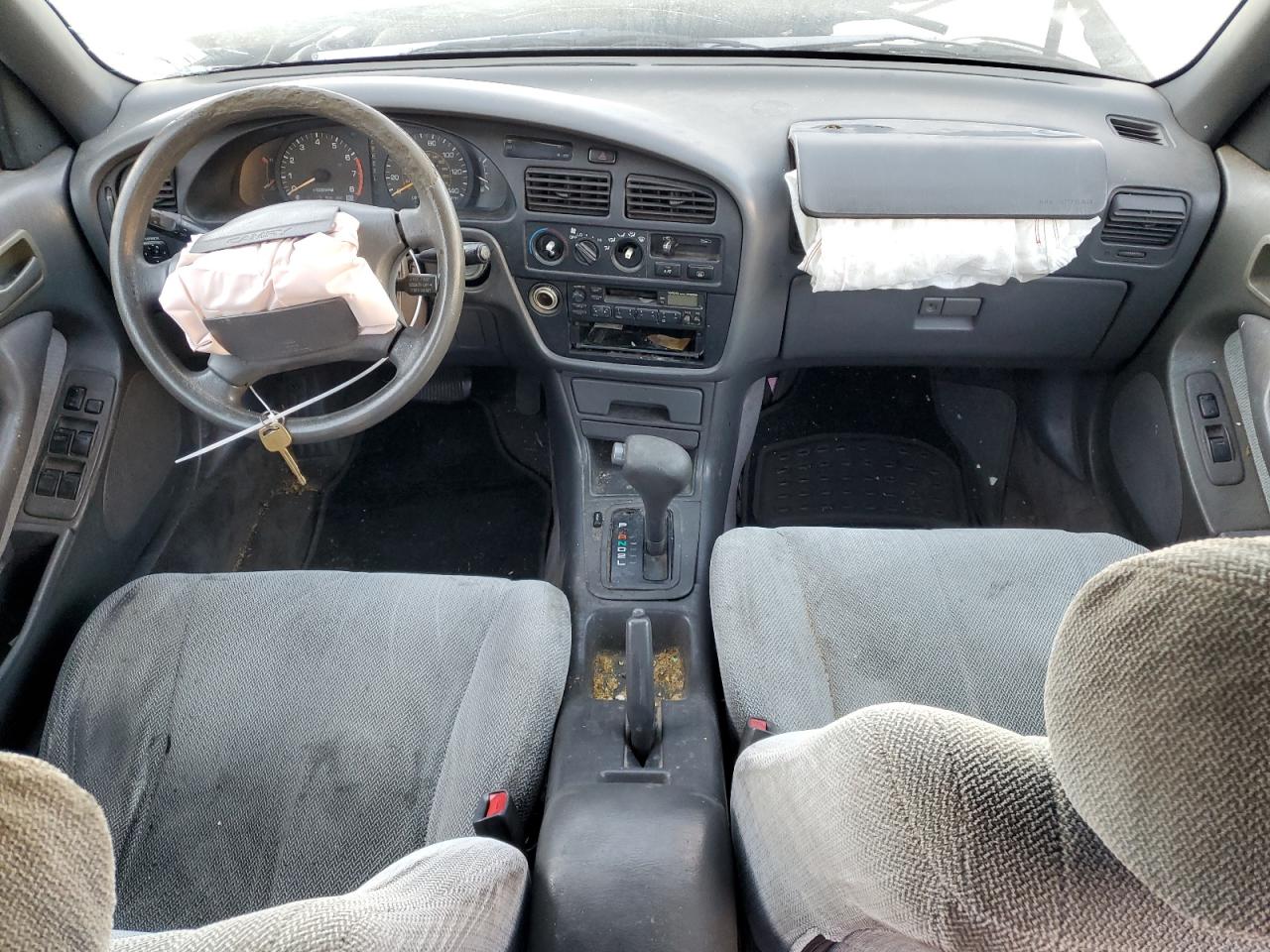1994 Toyota Camry - Image 8