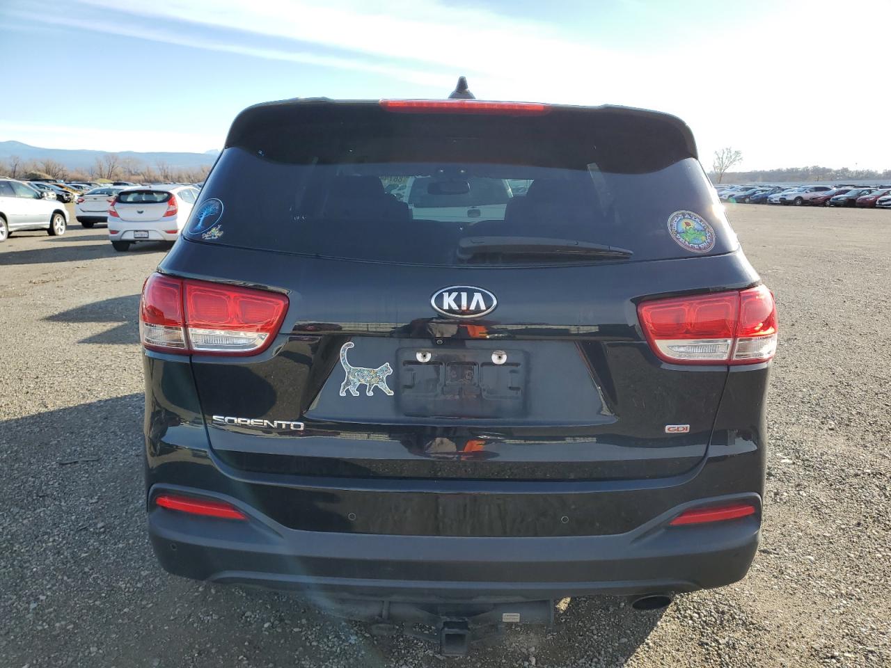 VIN 5XYPGDA31HG327782 2017 KIA SORENTO no.6