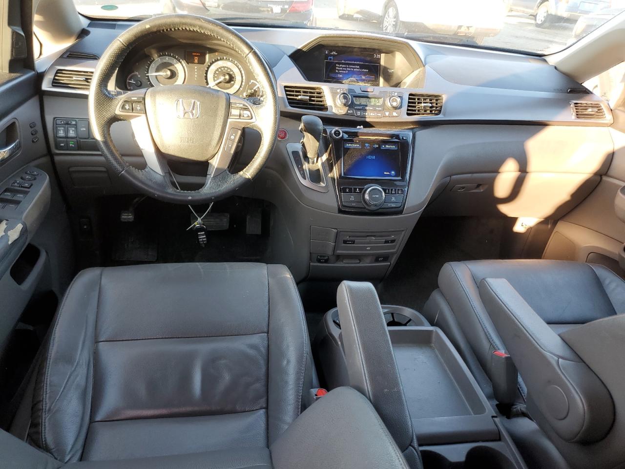2015 Honda Odyssey - Image 8