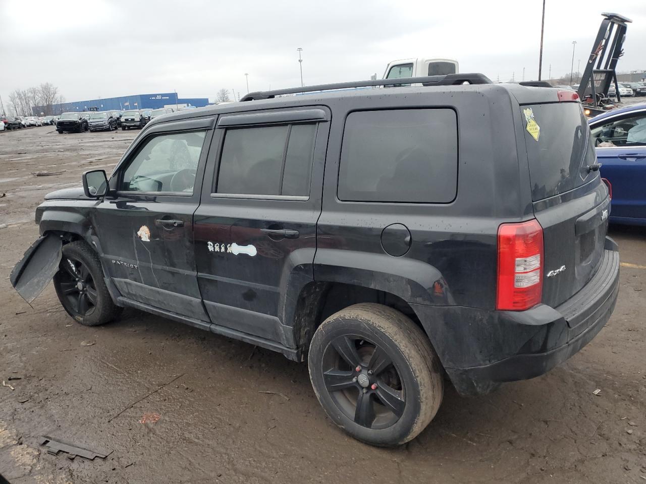 2014 Jeep Liberty (Patriot) - Image 2