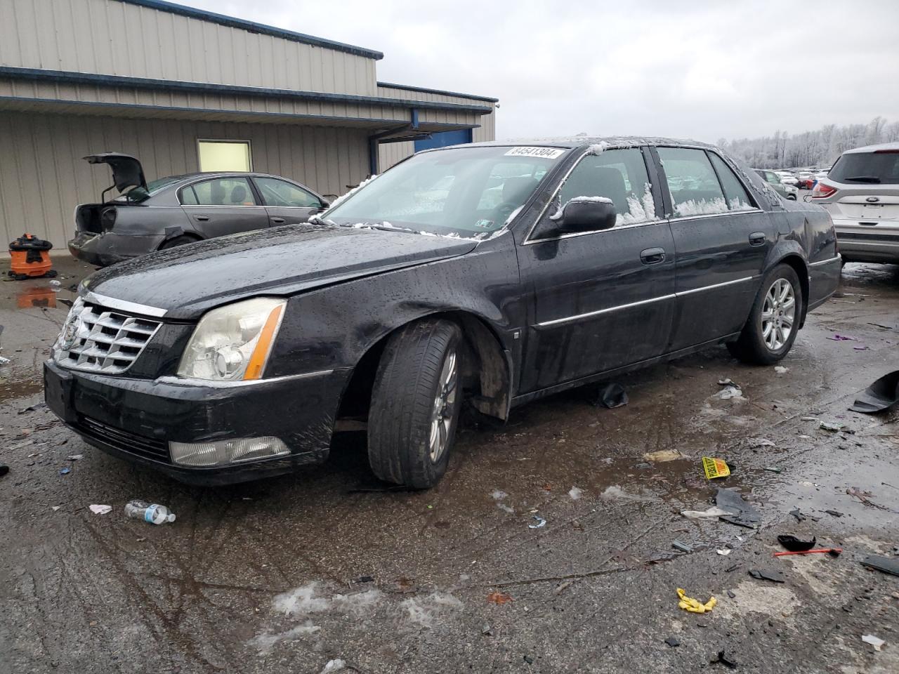 2008 Cadillac DTS - Image 1