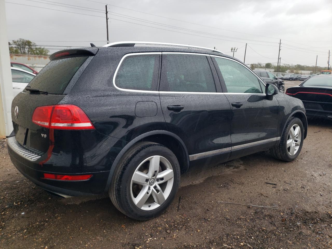 VIN WVGEF9BP0DD002814 2013 VOLKSWAGEN TOUAREG no.3