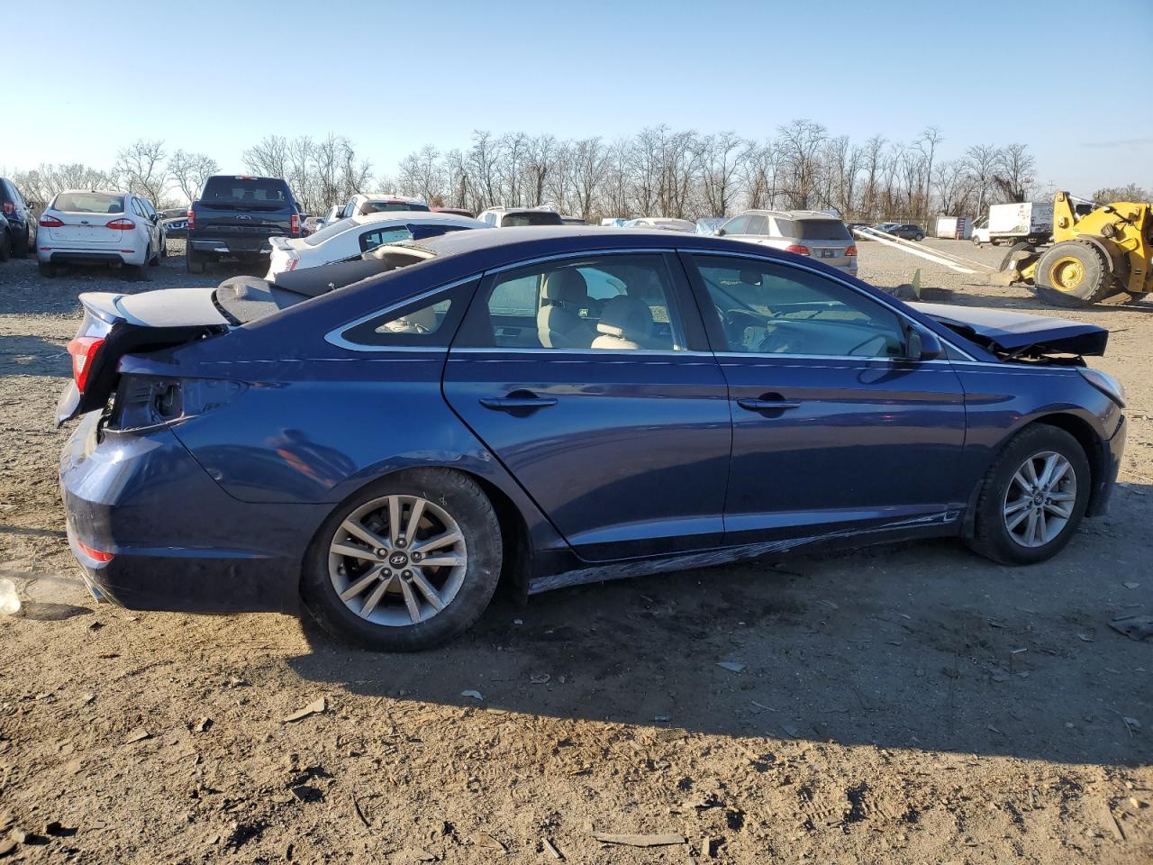 2015 Hyundai Sonata - Image 3