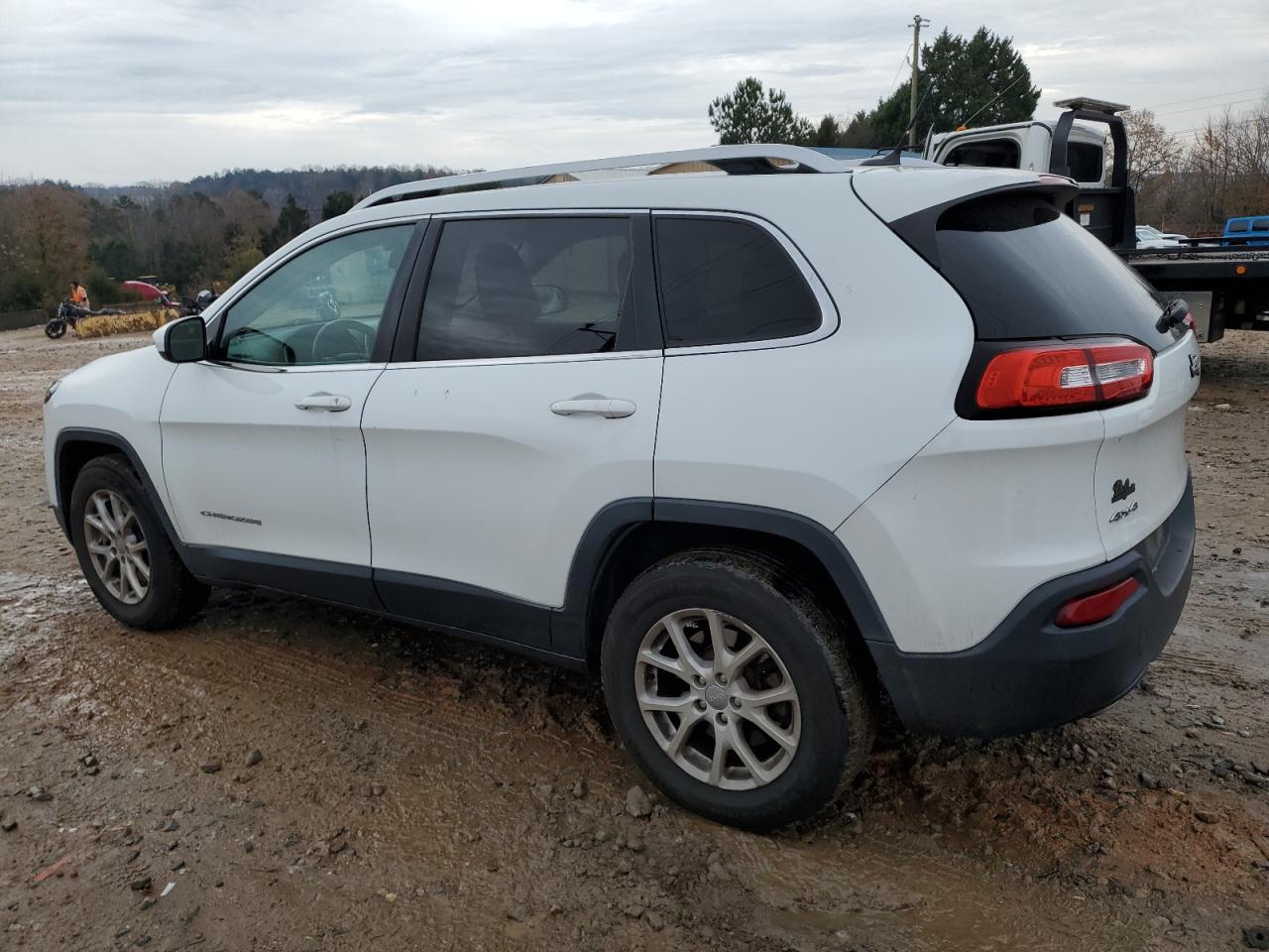 2014 Jeep Grand Cherokee - Image 2