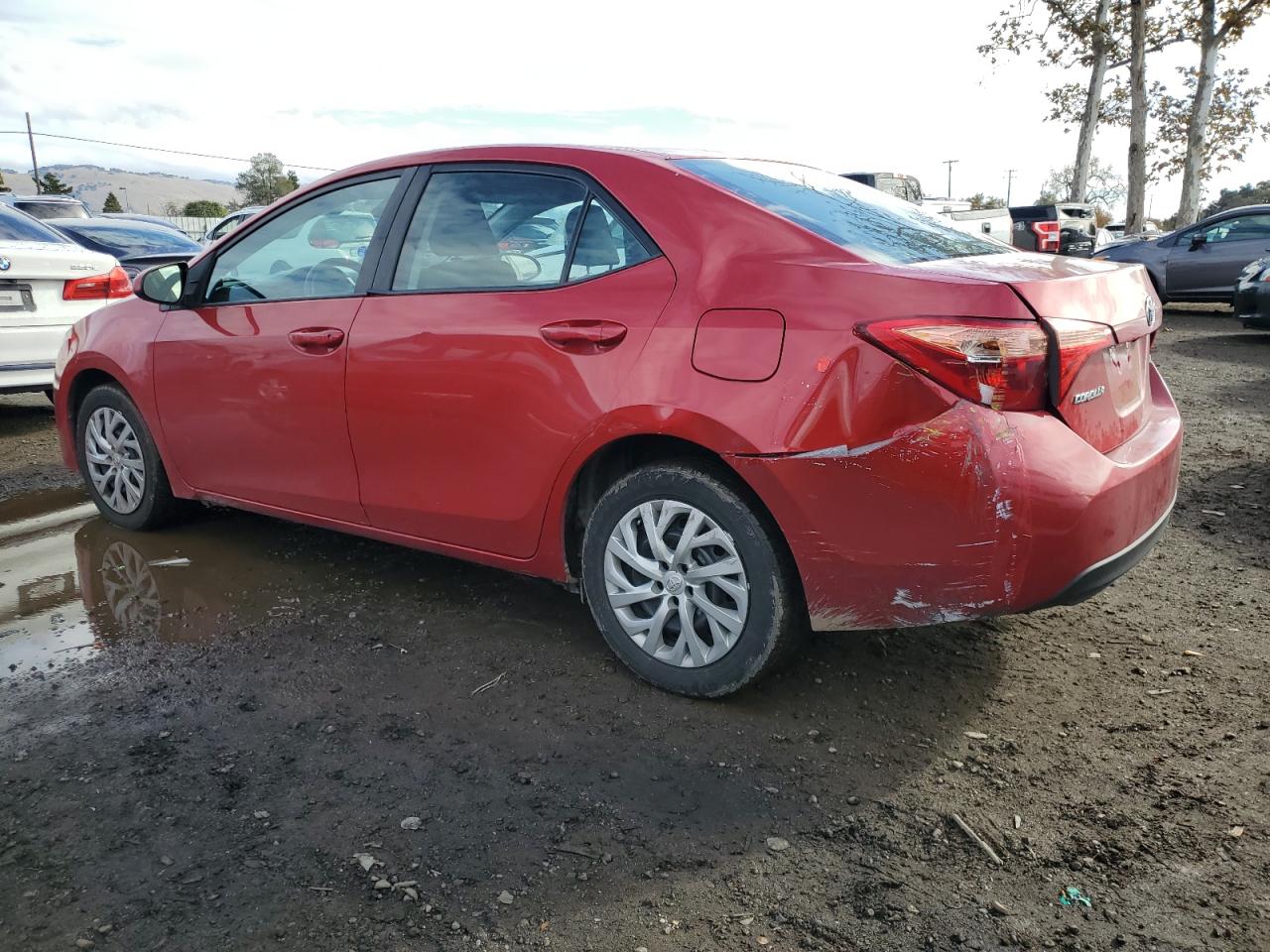 VIN 5YFBURHE7HP636353 2017 TOYOTA COROLLA no.2