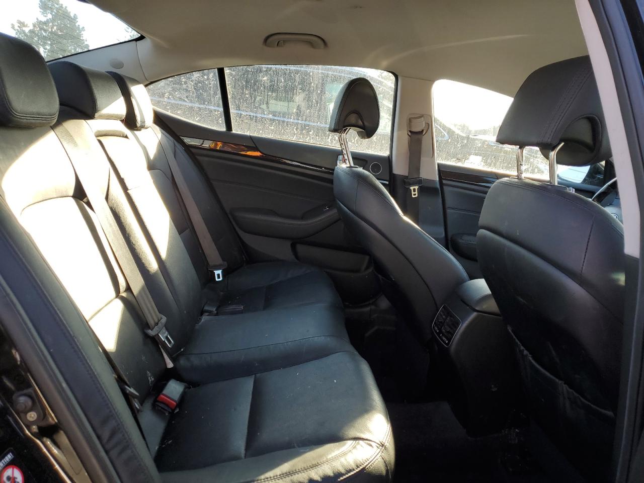 2014 Kia Cadenza - Image 10
