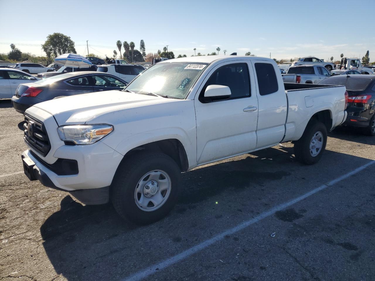 VIN 5TFRX5GN0KX164943 2019 TOYOTA TACOMA no.1