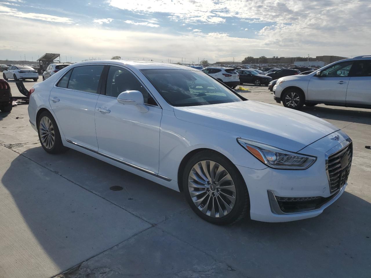2019 Genesis G90 - Image 4