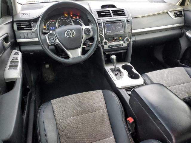  TOYOTA CAMRY 2014 Белый