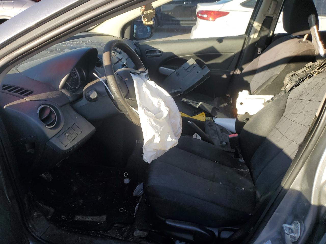 2014 Mazda Mazda2 Sport VIN: JM1DE1KY5E0178134 Lot: 82587844