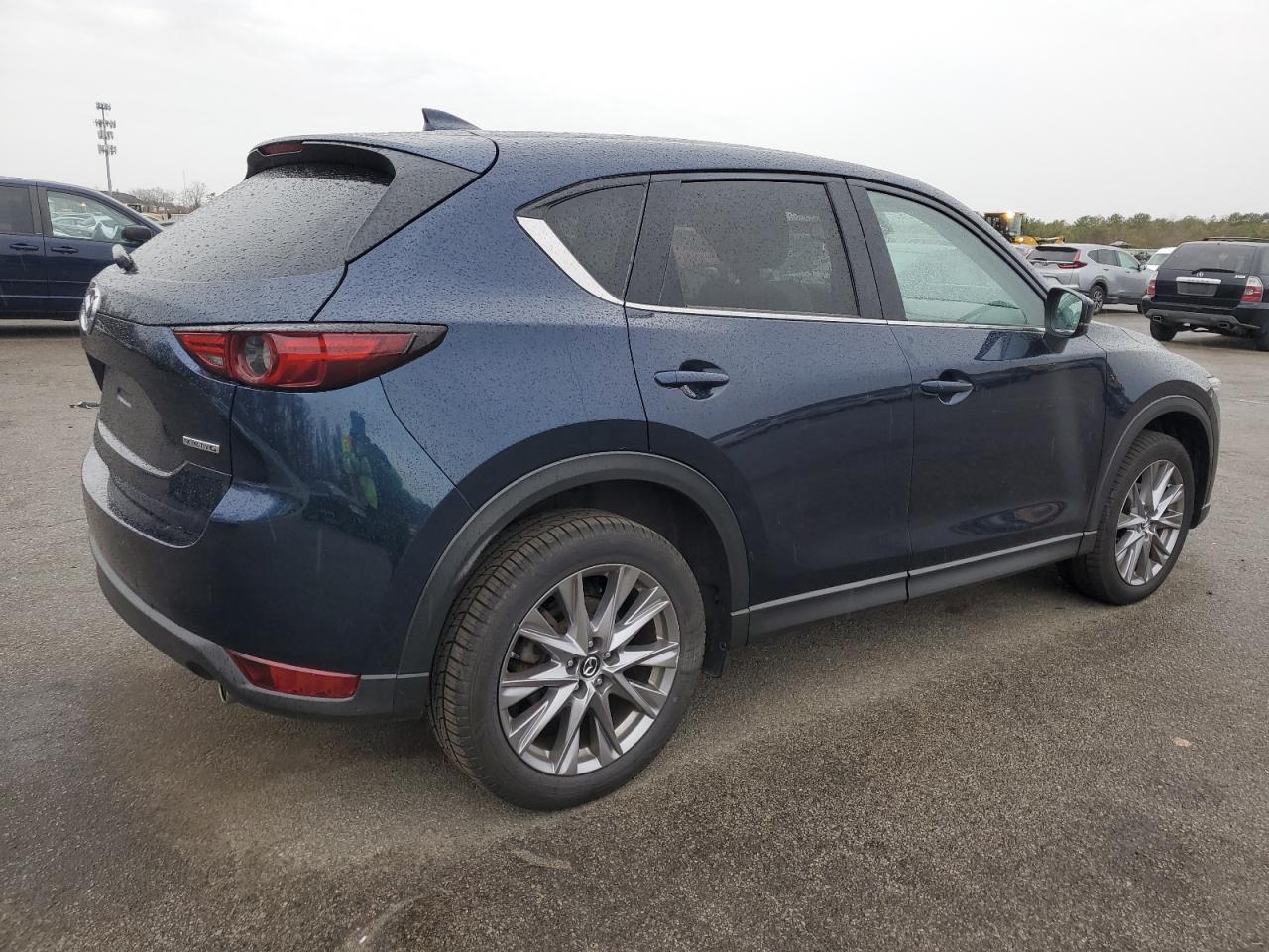 2020 Mazda CX-5 - Image 3