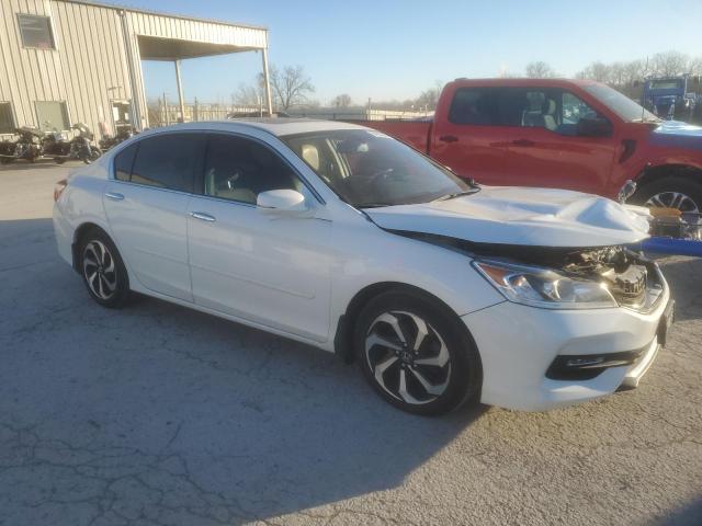  HONDA ACCORD 2016 Белый