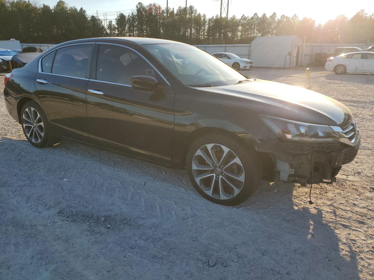 VIN 1HGCR2F55FA263932 2015 HONDA ACCORD no.4