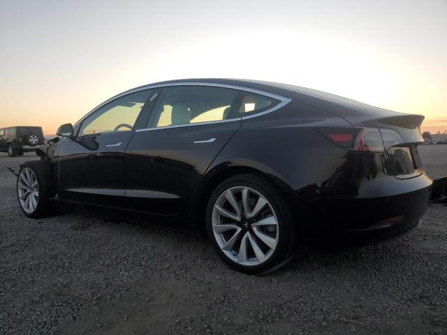  TESLA MODEL 3 2019 Черный