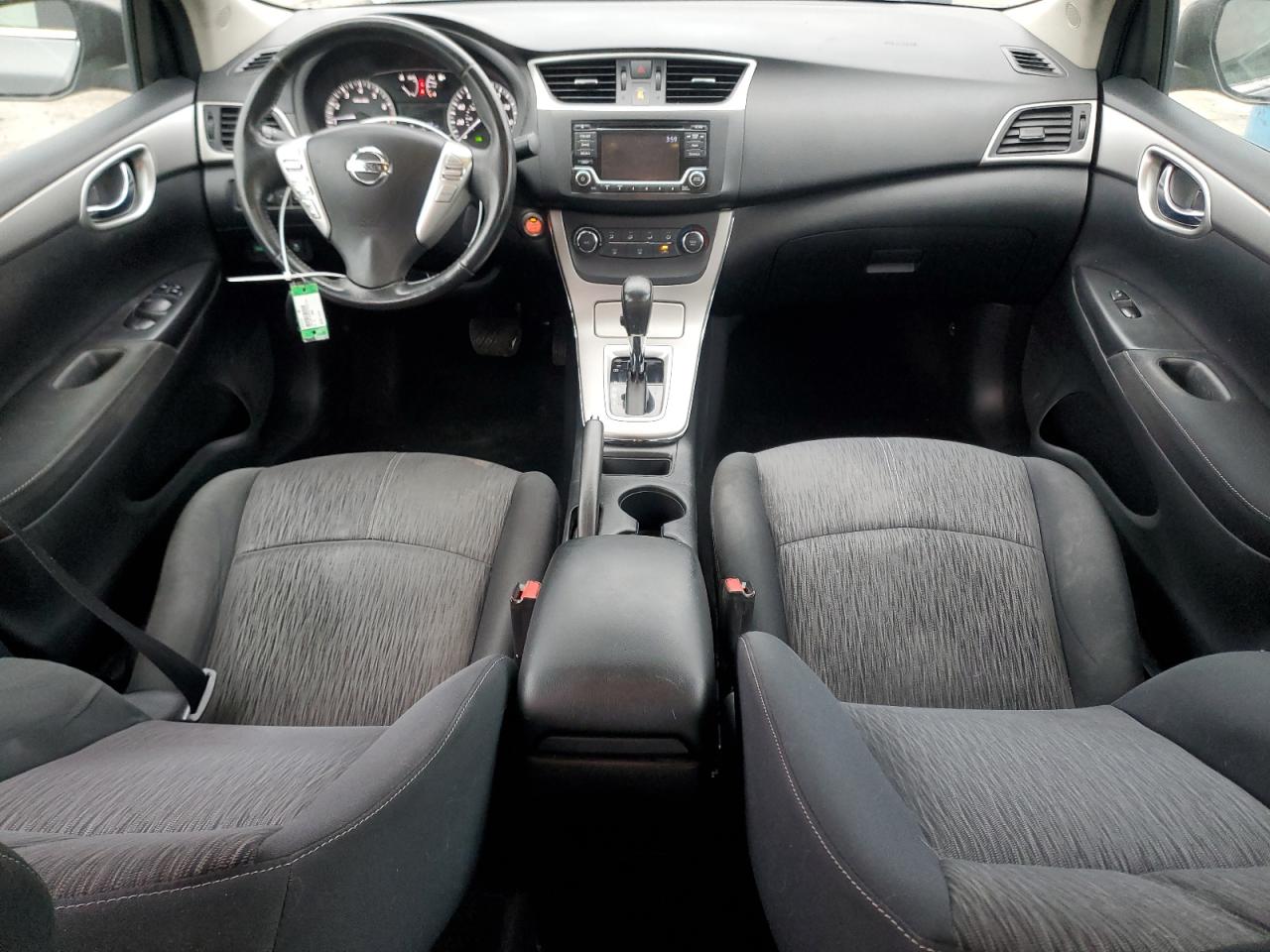 2015 Nissan Sentra - Image 8