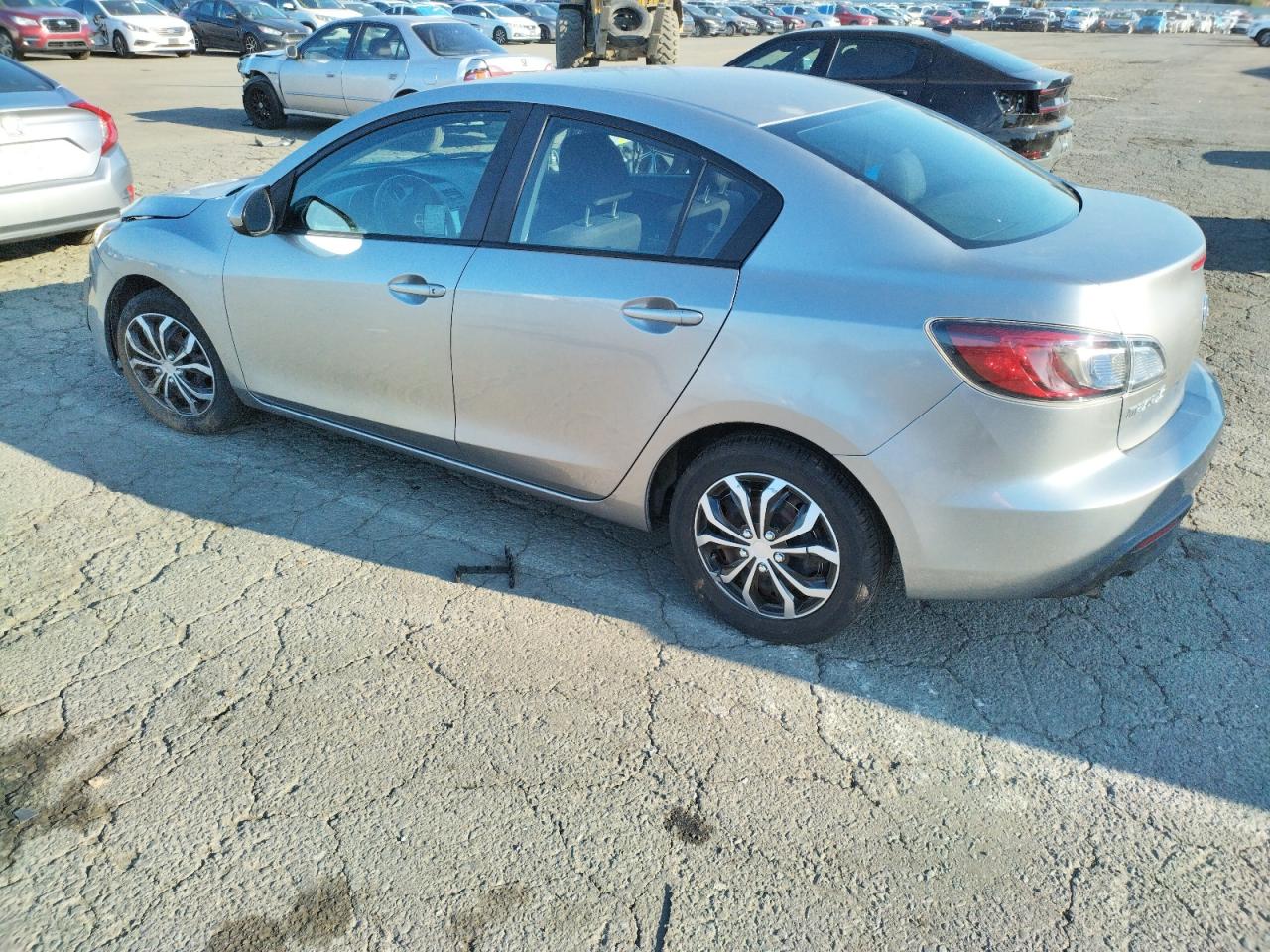 2010 Mazda 3 - Image 2