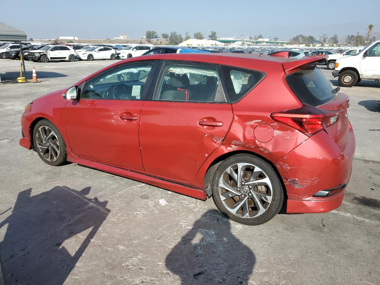 VIN JTNKARJE4JJ568506 2018 TOYOTA COROLLA no.2