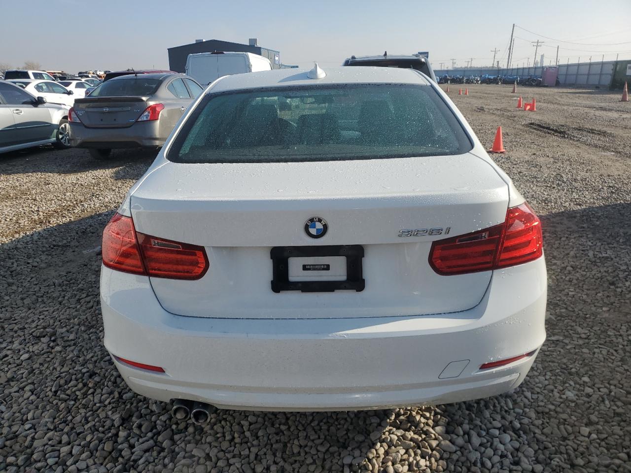 VIN WBA3C1C55DF441348 2013 BMW 3 SERIES no.6