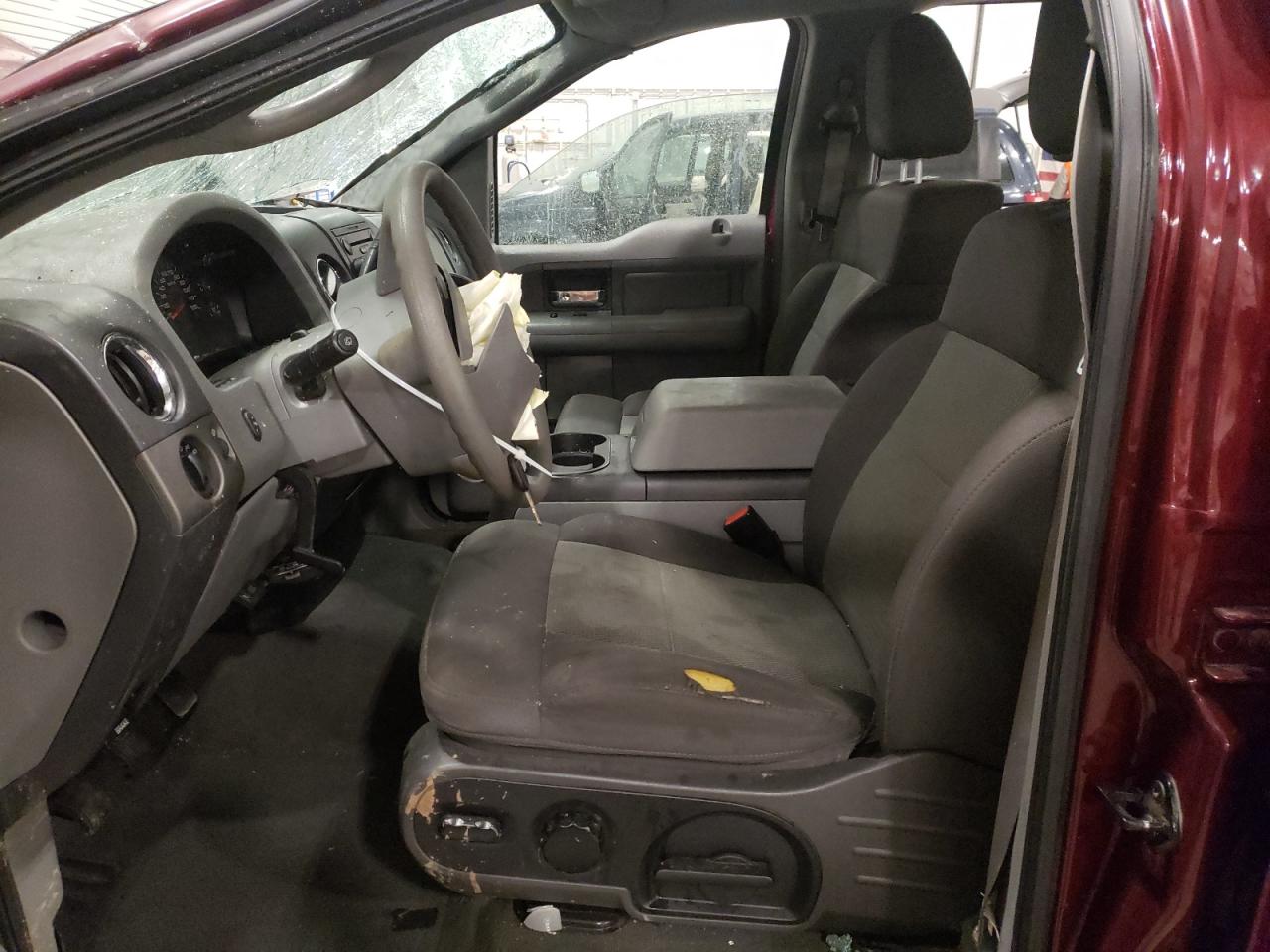 2005 Ford F-150 - Image 7