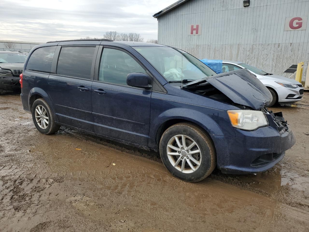 VIN 2C4RDGCG8ER253822 2014 DODGE CARAVAN no.4