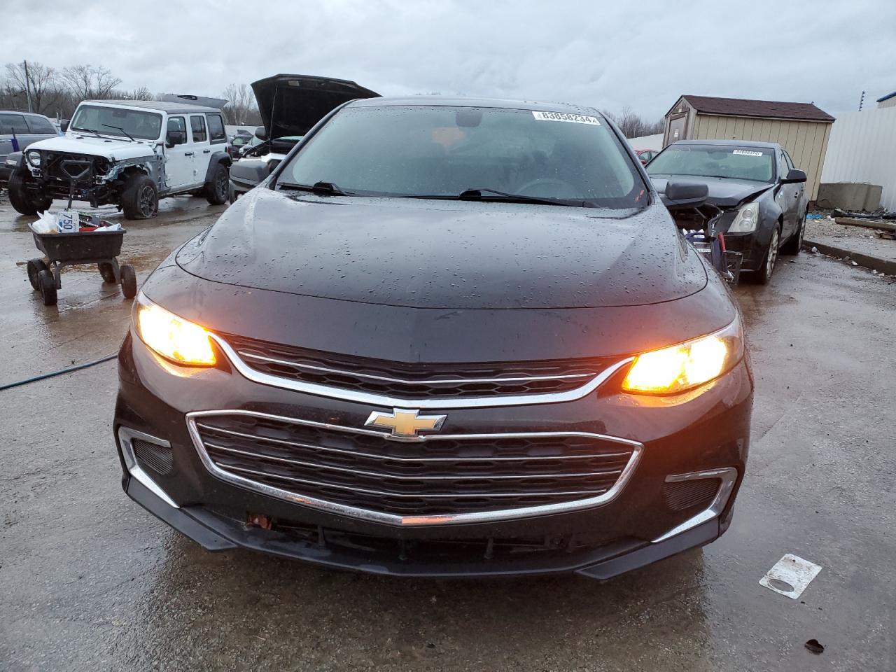 VIN 1G1ZB5ST3HF275465 2017 CHEVROLET MALIBU no.5