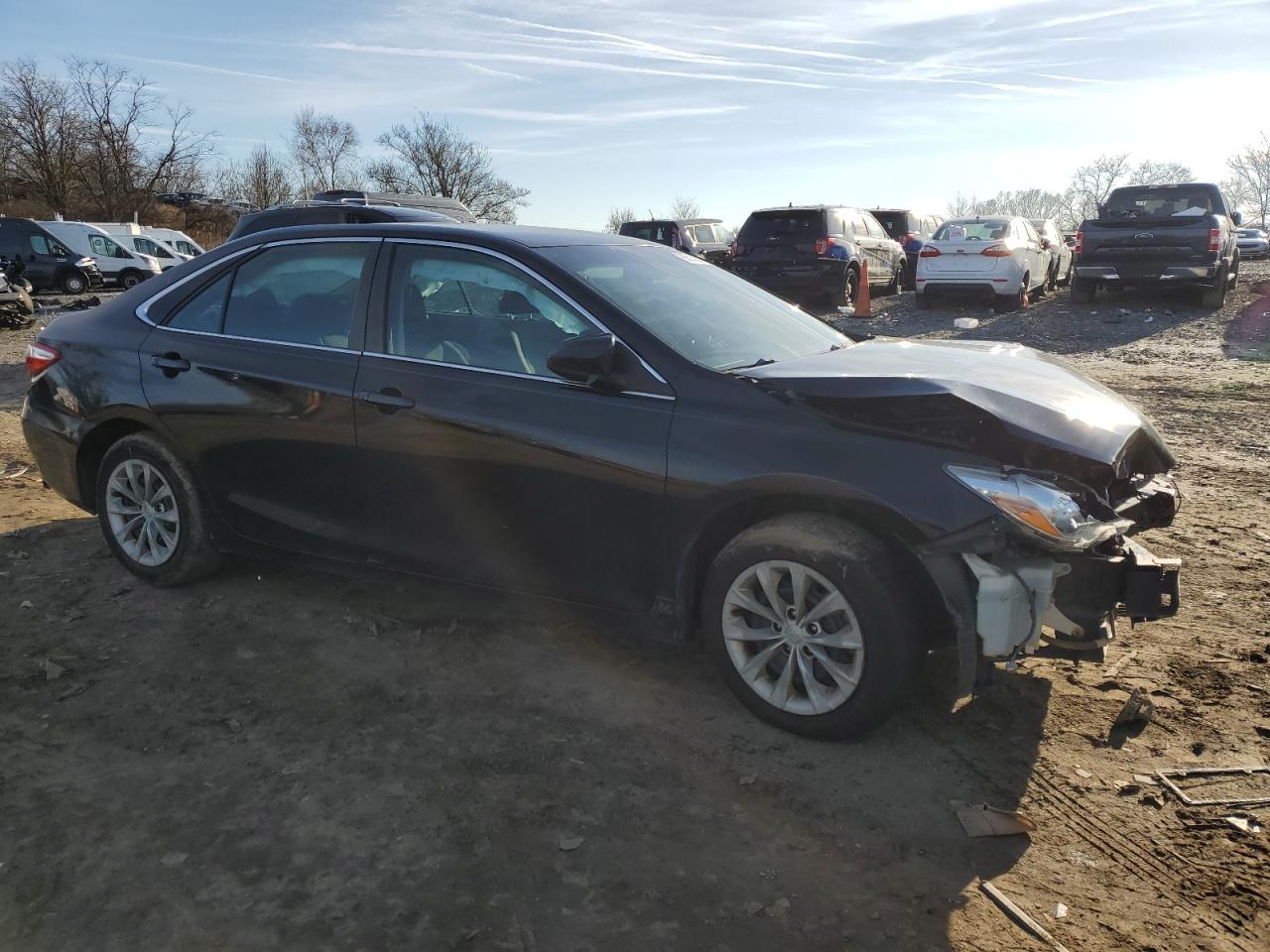 VIN 4T1BF1FK4GU122249 2016 TOYOTA CAMRY no.4