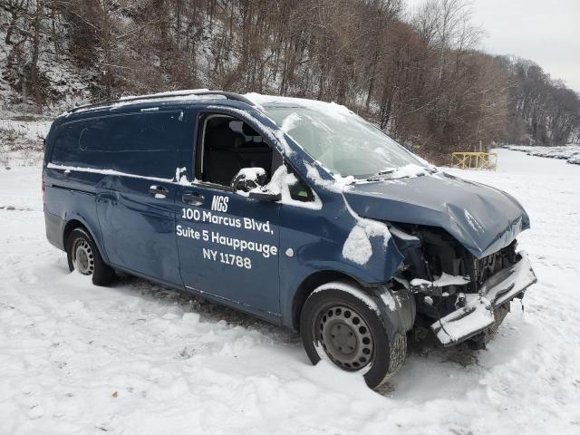 Vans MERCEDES-BENZ METRIS 2016 Granatowy