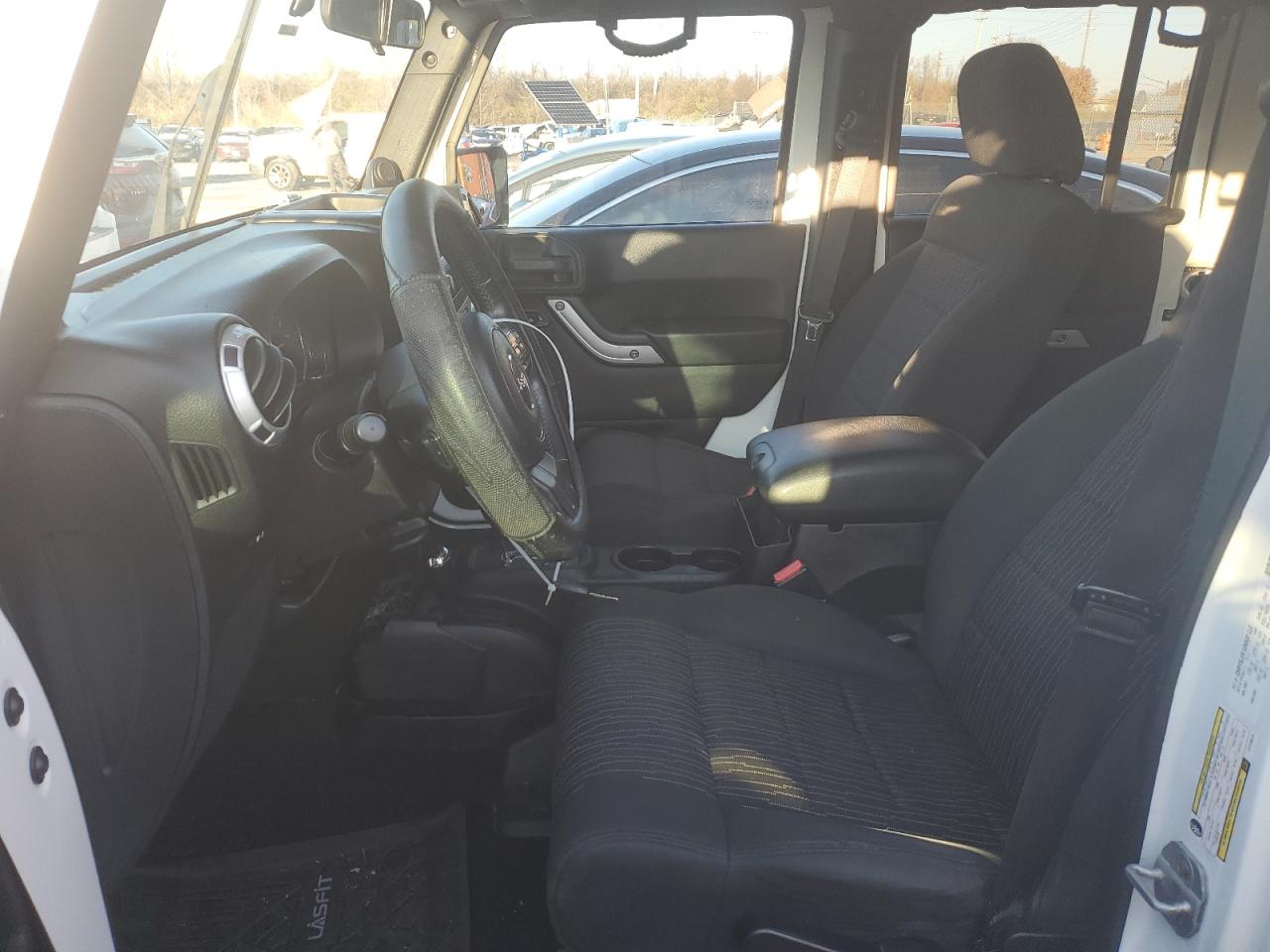 2012 Jeep Wrangler - Image 7