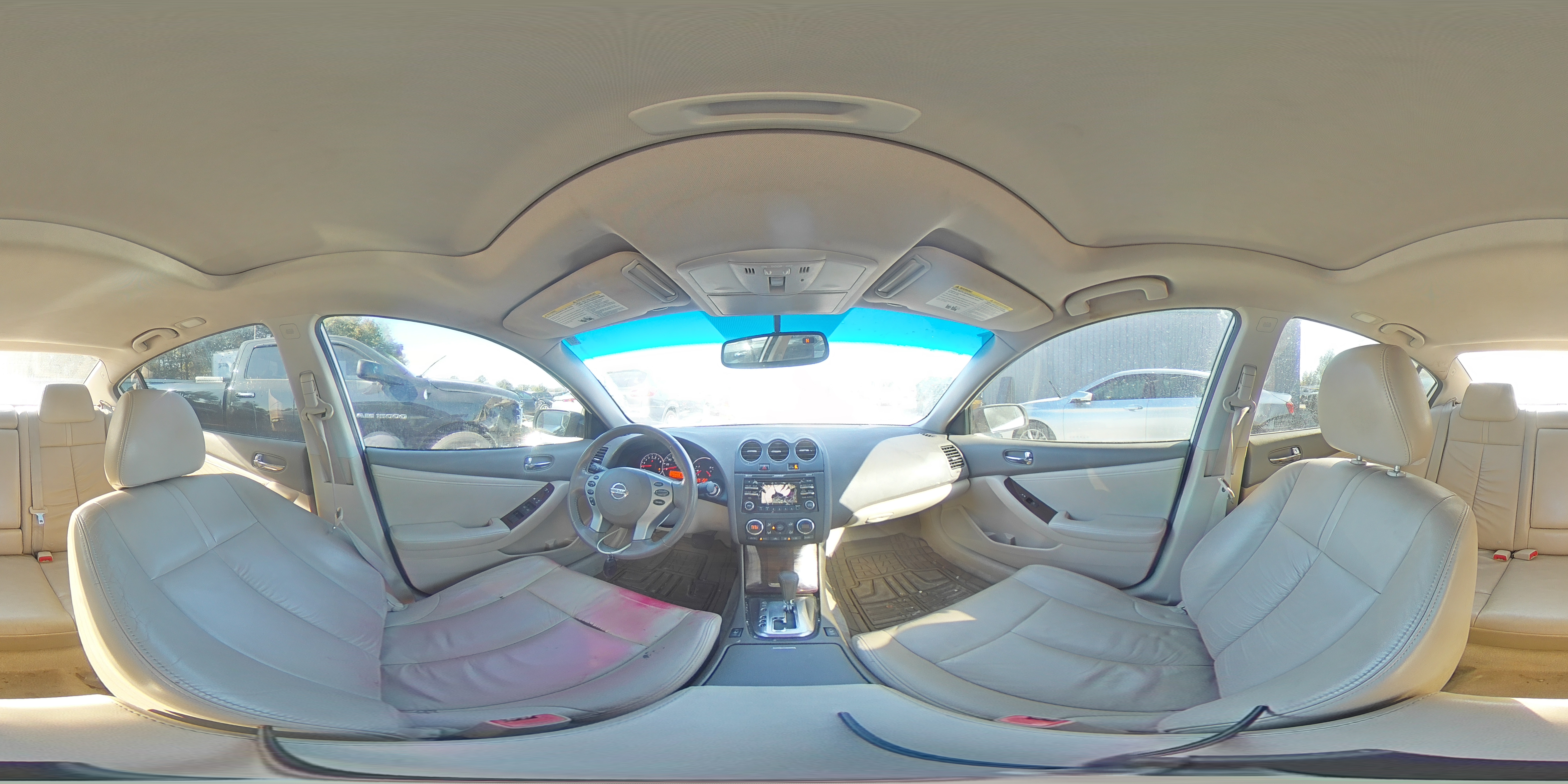 2012 Nissan Altima - Image 14