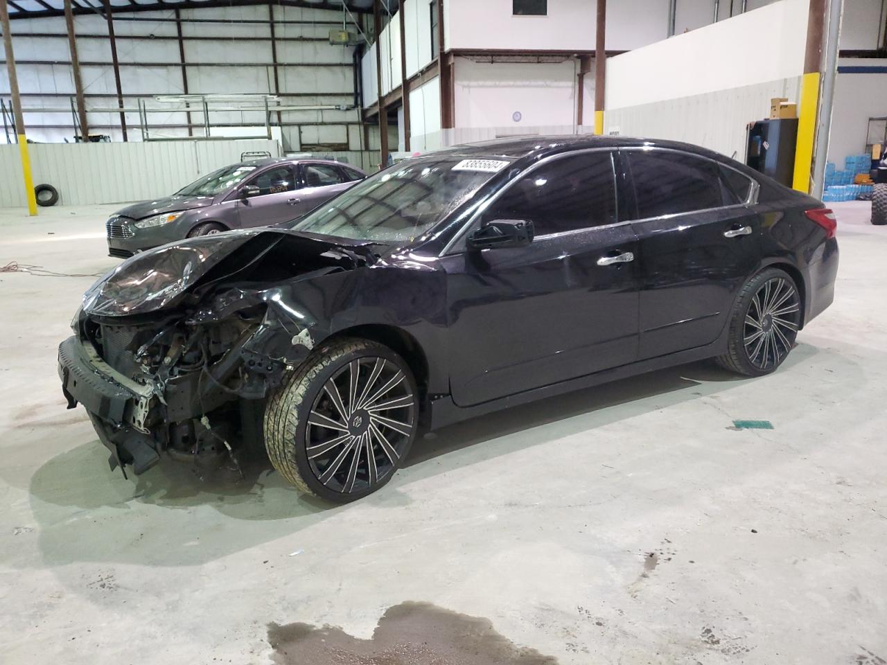 2016 Nissan Altima - Image 1