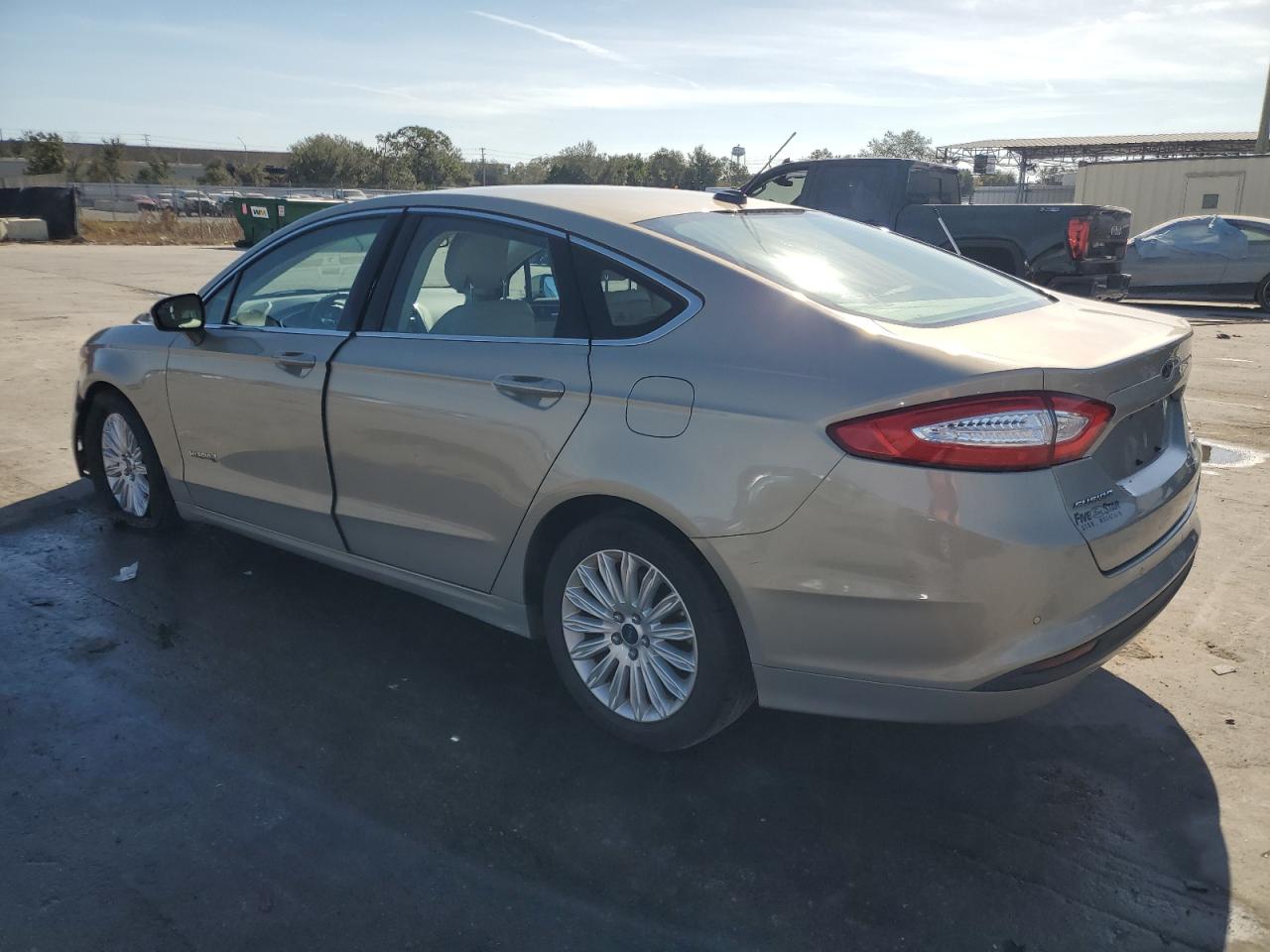 2015 Ford Fusion - Image 2