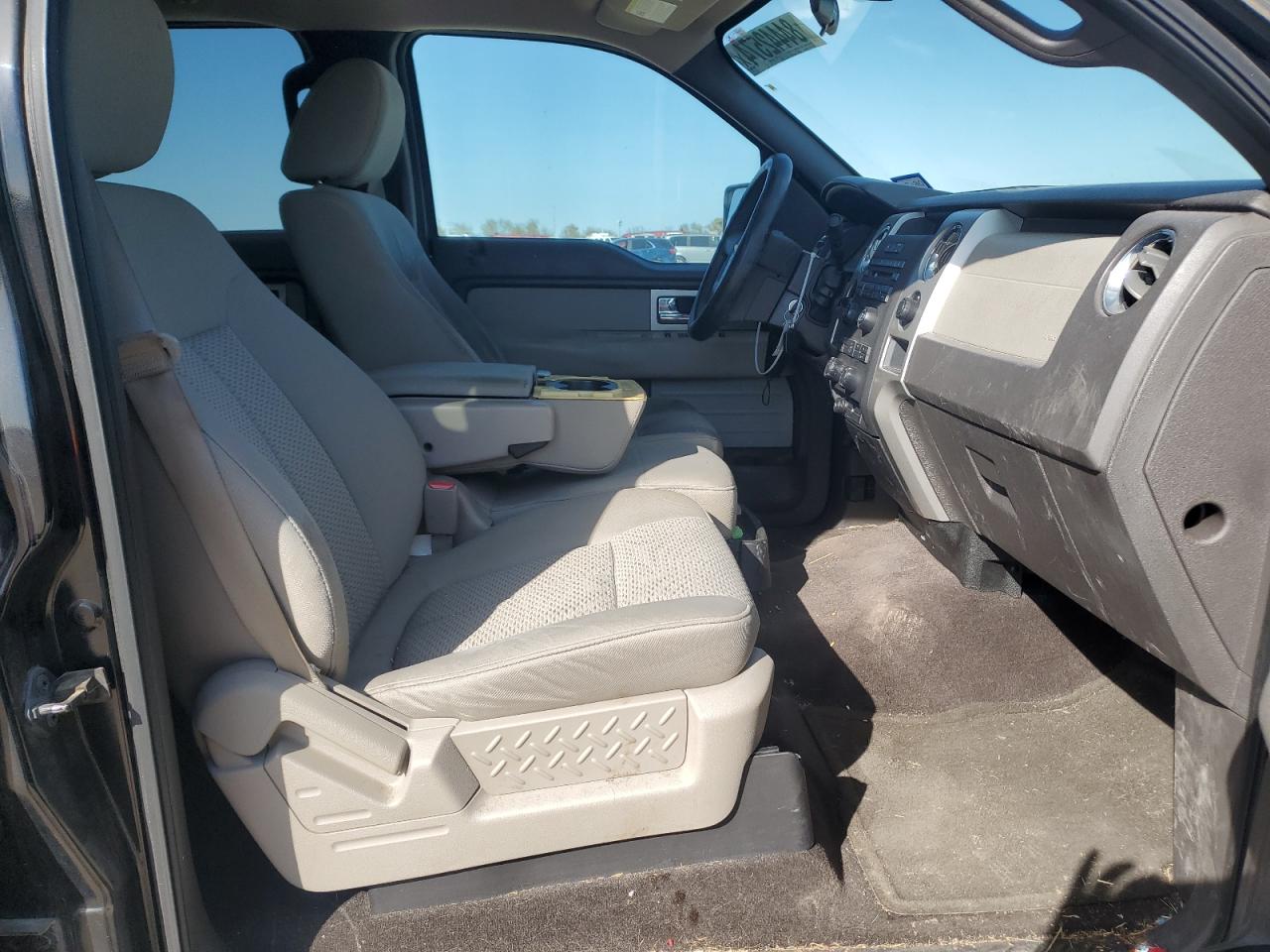2009 Ford F-150 - Image 7