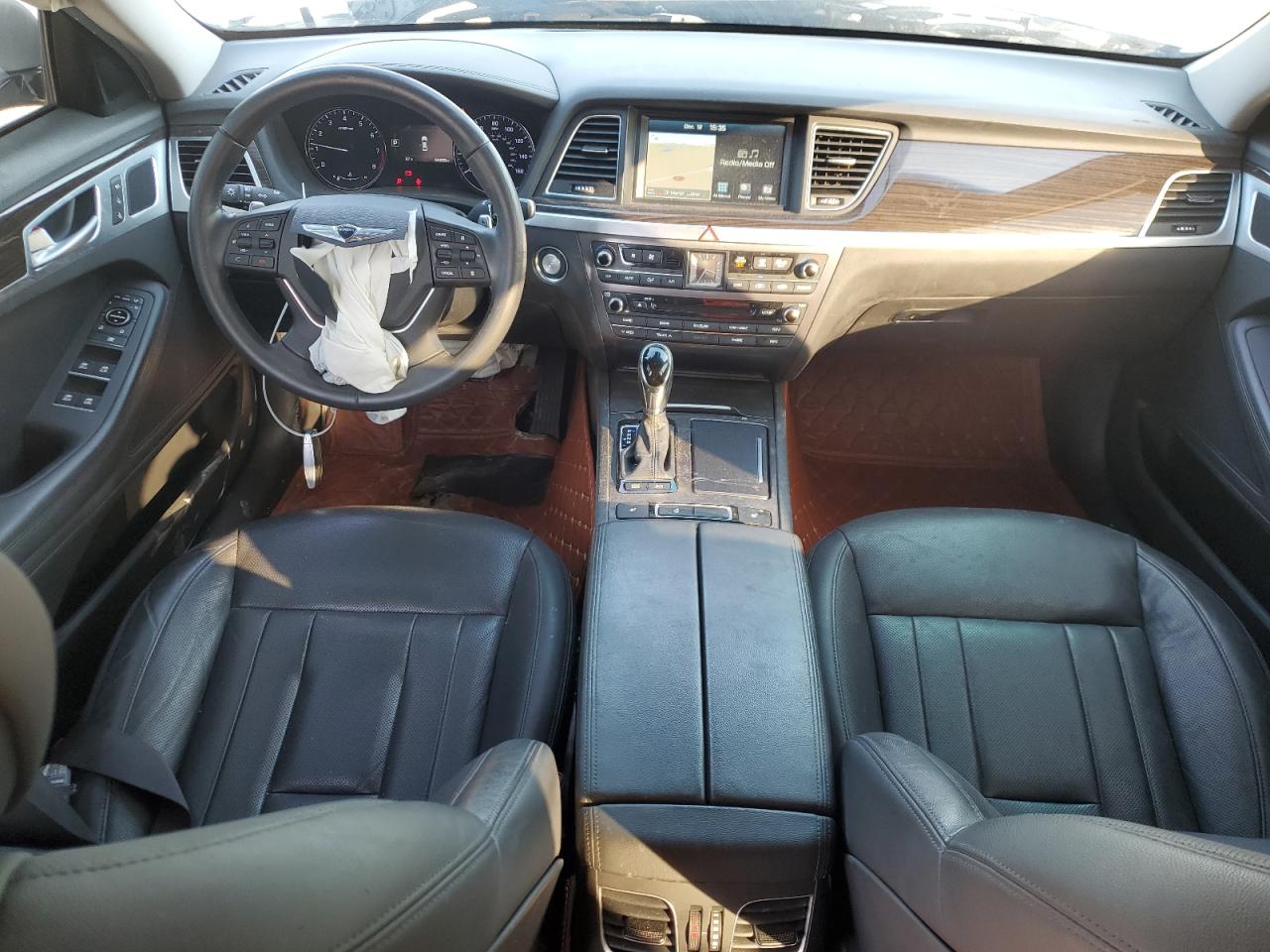 2017 Genesis G80 - Image 8