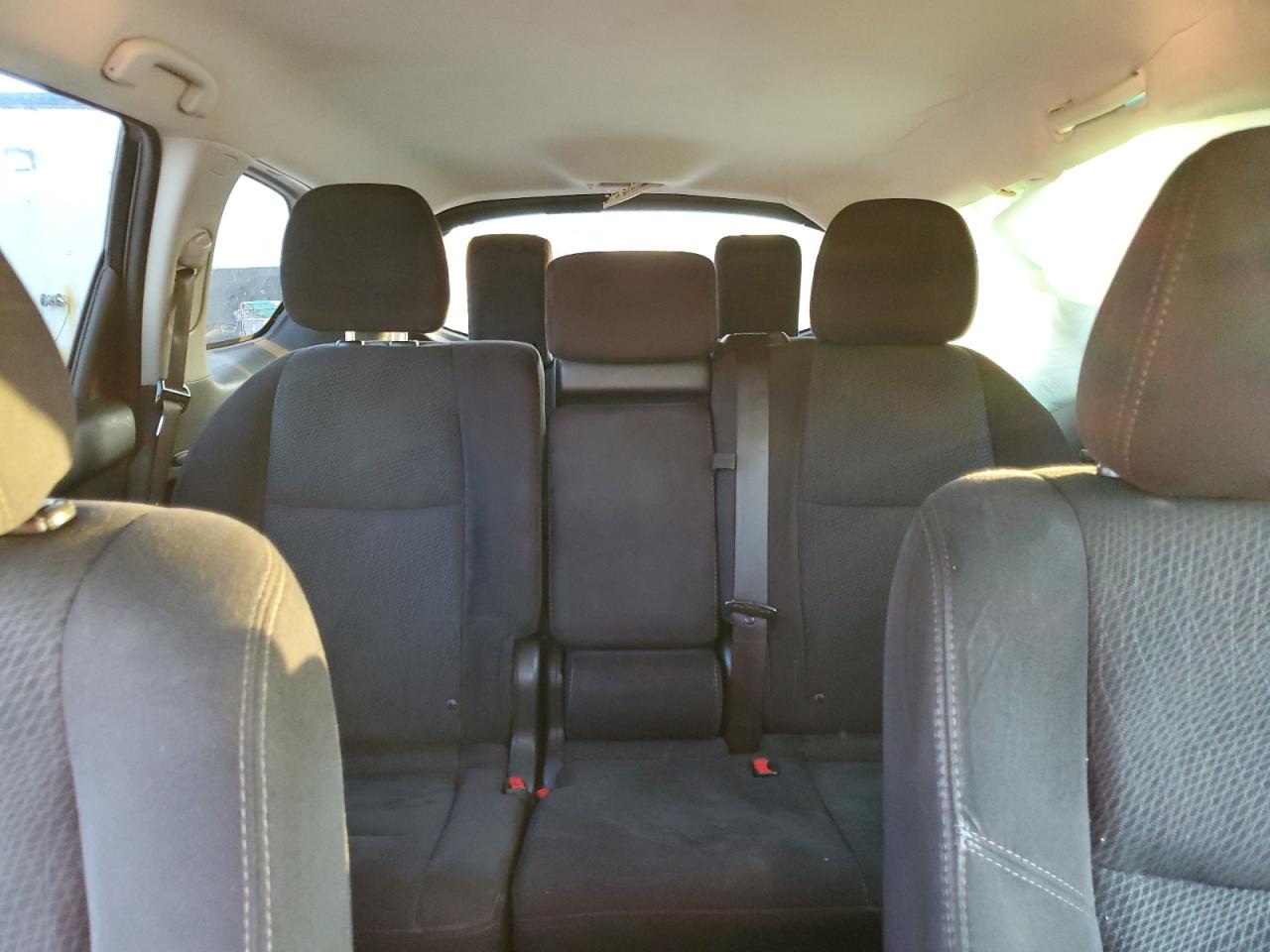 2015 Nissan Pathfinder - Image 10