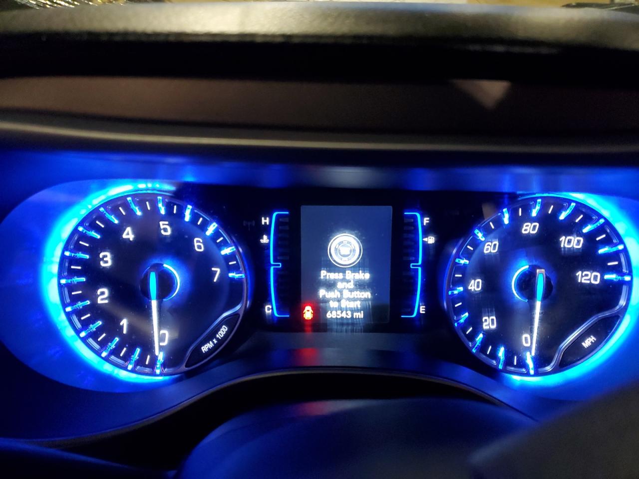 2021 Chrysler Voyager - Image 9
