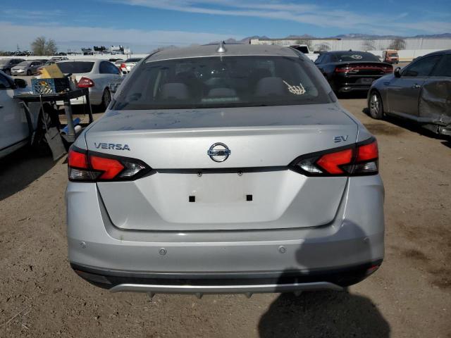  NISSAN VERSA 2021 Silver