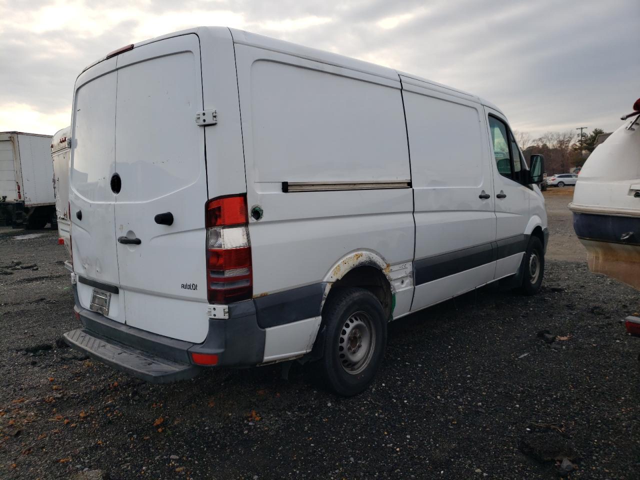 VIN WD3PE7DC4E5908145 2014 MERCEDES-BENZ SPRINTER no.3