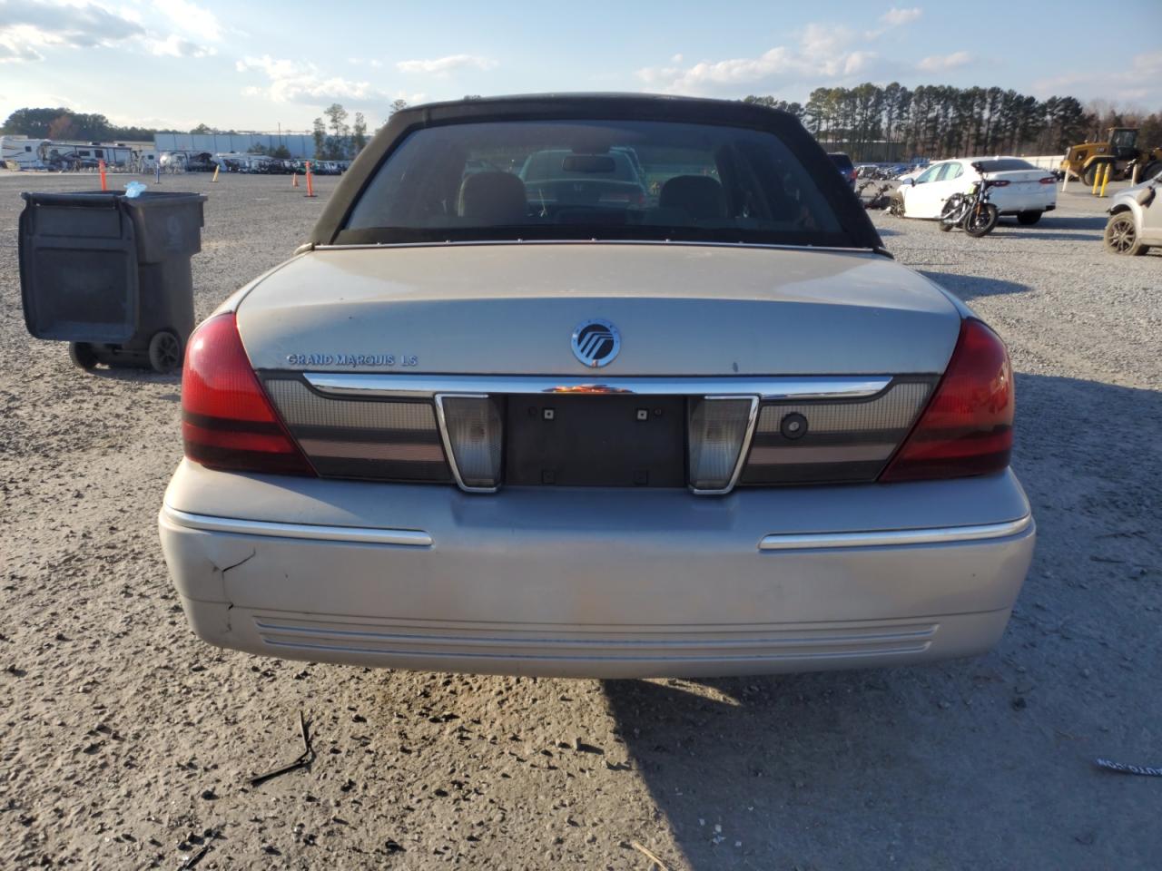 2007 Mercury Grand Marquis Ls VIN: 2MEHM75V87X603227 Lot: 83057364