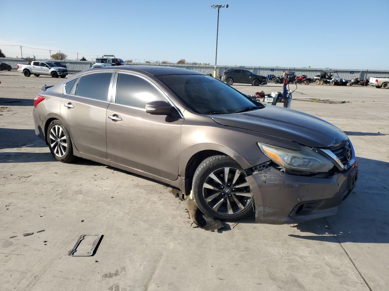 VIN 1N4AL3AP6GC126032 2016 NISSAN ALTIMA no.4