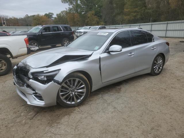 2018 Infiniti Q50 Luxe