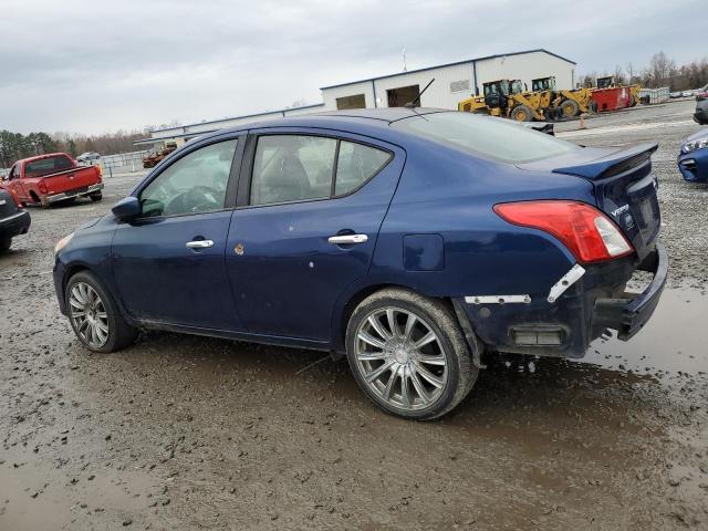  NISSAN VERSA 2018 Granatowy