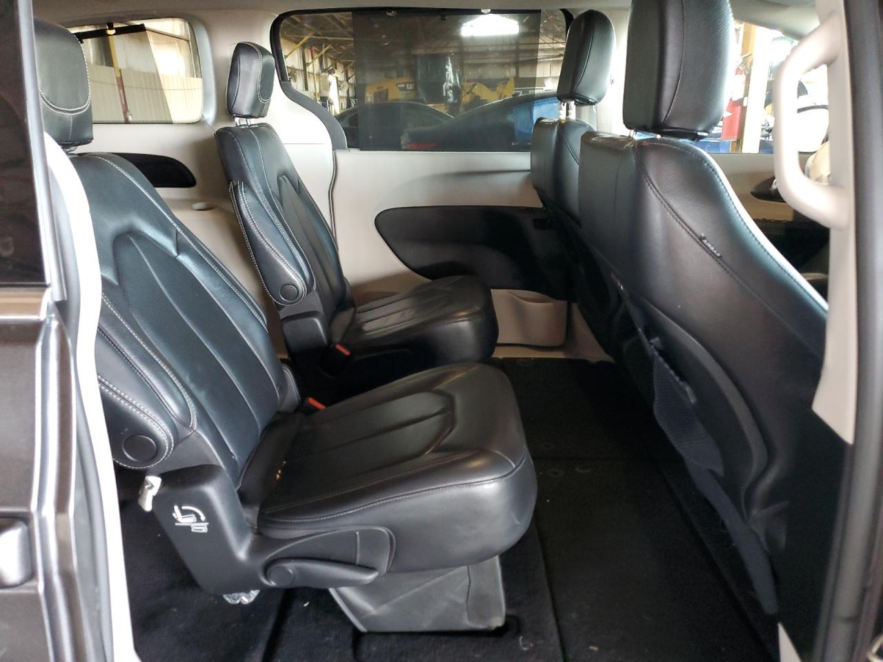 2022 Chrysler Pacifica Touring L VIN: 2C4RC1BG4NR238493 Lot: 83100894