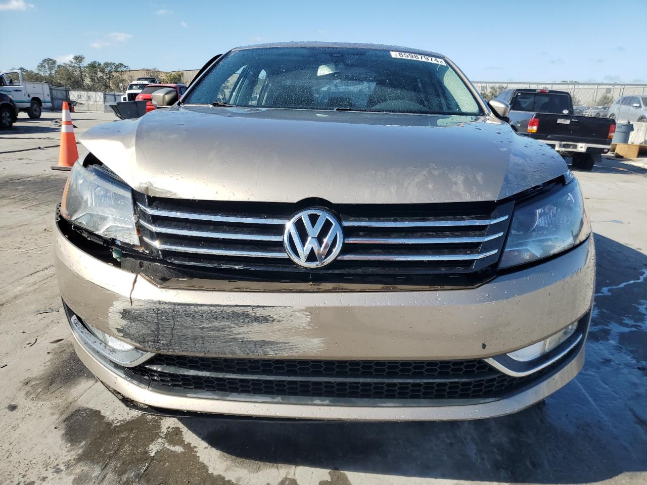 VIN 1VWBT7A3XFC089890 2015 VOLKSWAGEN PASSAT no.5