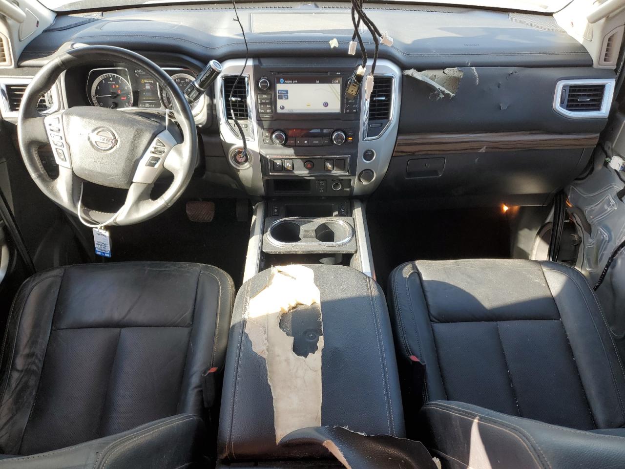 2017 Nissan Titan - Image 8