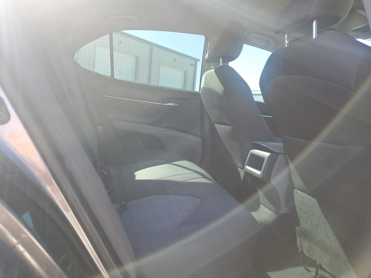 2021 Toyota Camry - Image 10