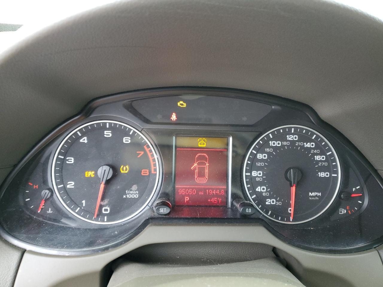 2011 Audi Q5 Premium VIN: WA1CFAFP4BA012570 Lot: 86354864